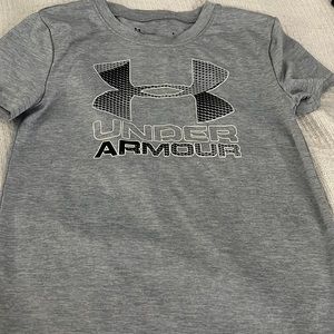 Under Armour boy’s dri-fit T-shirt